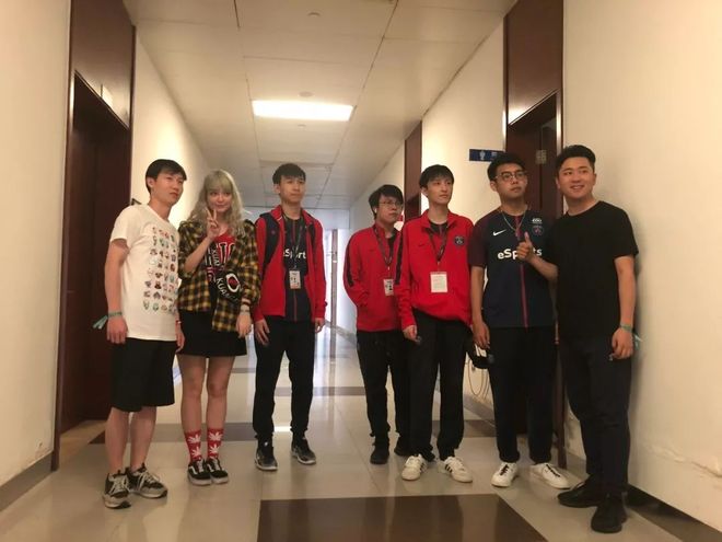 LNG icon发布长文：很懊悔自己世界赛的表现